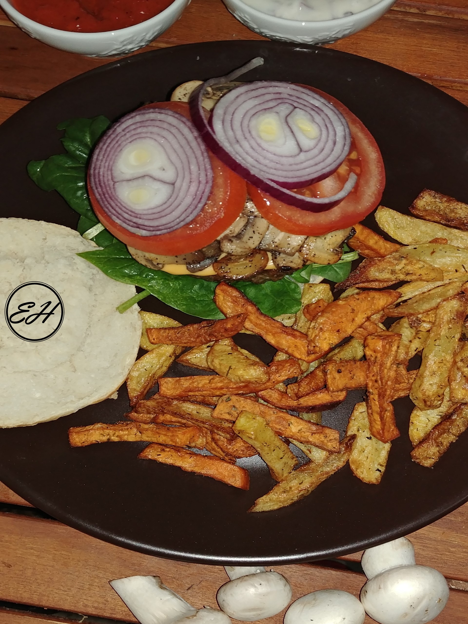 Hamburgers with potatoes and sweet potatoes mix - Extravagance House